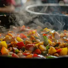 Kurczak z woka: Szybki przepis z warzywami - Klasyka Azji